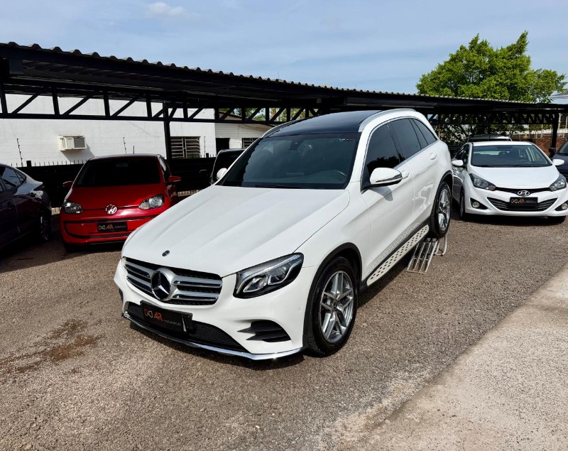 MERCEDES-BENZ GLC 250 SPORT 4MATIC TURBO 2.0 16V 2018 /2018 AR MULTIMARCAS VENÂNCIO AIRES / Carros no Vale