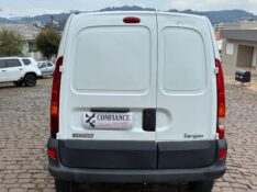 RENAULT KANGOO 1.6 EXPRESSION 16V 2011/2012 COMPLETO VEÍCULOS GUAPORÉ / Carros no Vale