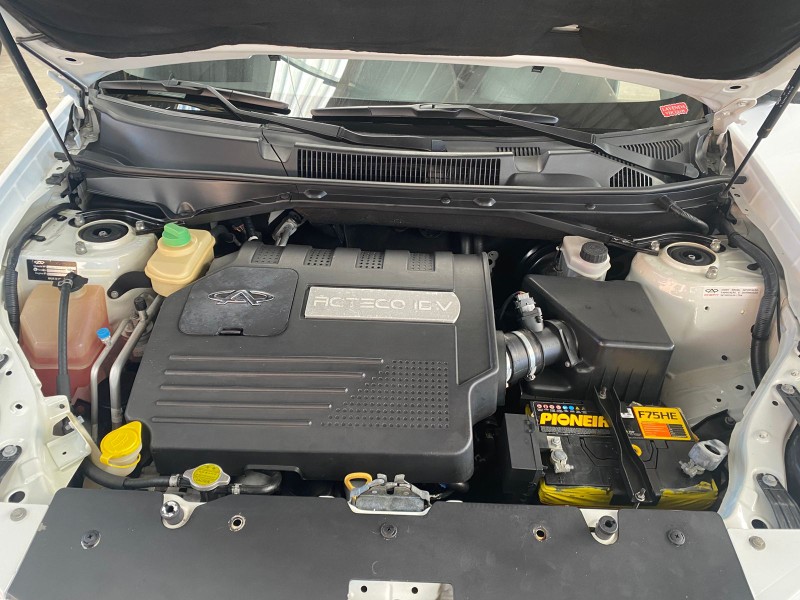 CHERY TIGGO 2.0 2014/2015 LAVENDA VEÍCULOS ARROIO DO MEIO / Carros no Vale