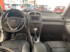 CHERY TIGGO 2.0 2014/2015 LAVENDA VEÍCULOS ARROIO DO MEIO / Carros no Vale