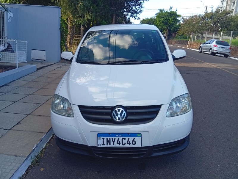 VOLKSWAGEN FOX 1.0 2007/2008 ALTERNATIVA VEÍCULOS LAJEADO / Carros no Vale