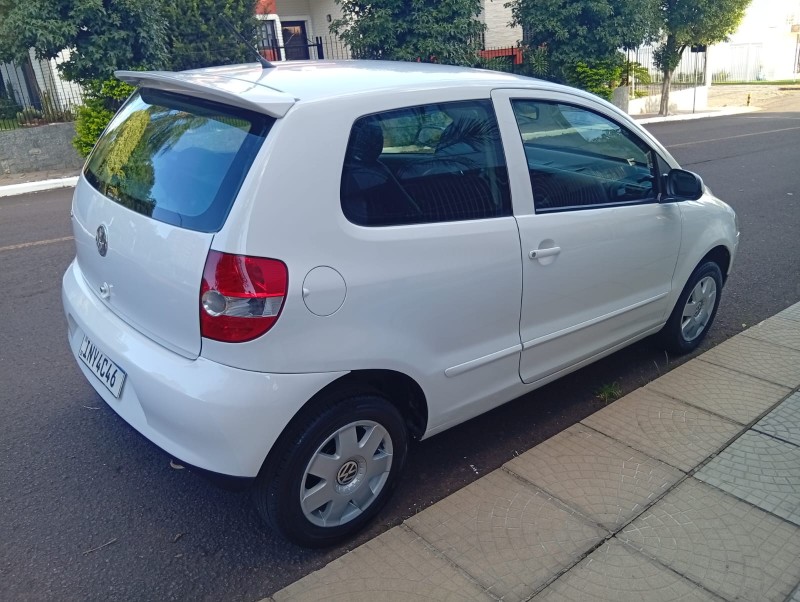 VOLKSWAGEN FOX 1.0 2007/2008 ALTERNATIVA VEÍCULOS LAJEADO / Carros no Vale