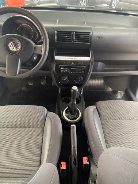 VOLKSWAGEN FOX 1.0 SUNRISE 2009/2010 LAVENDA VEÍCULOS ARROIO DO MEIO / Carros no Vale