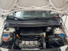 VOLKSWAGEN FOX 1.0 SUNRISE 2009/2010 LAVENDA VEÍCULOS ARROIO DO MEIO / Carros no Vale