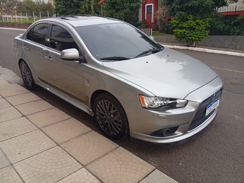 MITSUBISHI LANCER GT 2.0 2015/2016 ALTERNATIVA VEÍCULOS LAJEADO / Carros no Vale