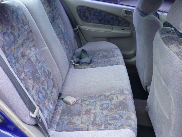 TOYOTA COROLLA 1.6 GLI 16V 1997/1998 PREMIUM AUTOMÓVEIS ARROIO DO MEIO / Carros no Vale