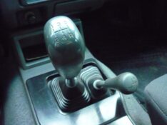 MITSUBISHI L200 2.5 GLS 4X4 8V 2003/2003 PREMIUM AUTOMÓVEIS ARROIO DO MEIO / Carros no Vale