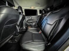 JEEP COMPASS 1.3 T270 TURBO FLEX LONGITUDE AT6 2023/2023 DUARTE VEÍCULOS PORTO ALEGRE / Carros no Vale