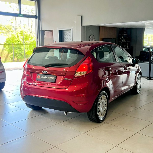 FORD FIESTA 1.5 16V MEC 2016/2016 JOÃO CARROS MULTIMARCAS GUAPORÉ / Carros no Vale