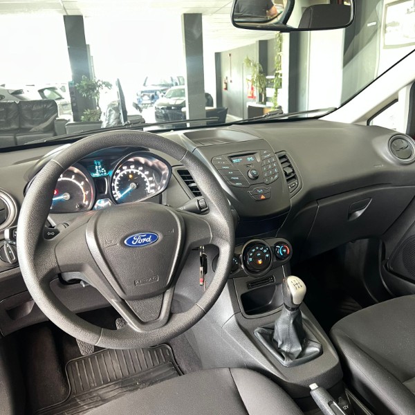FORD FIESTA 1.5 16V MEC 2016/2016 JOÃO CARROS MULTIMARCAS GUAPORÉ / Carros no Vale