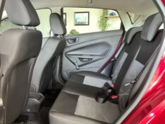 FORD FIESTA 1.5 16V MEC 2016/2016 JOÃO CARROS MULTIMARCAS GUAPORÉ / Carros no Vale