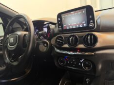 FIAT CRONOS 1.3 FIREFLY DRIVE S-DESIGN 2024/2024 LUCAS AUTOMÓVEIS BOM RETIRO DO SUL / Carros no Vale