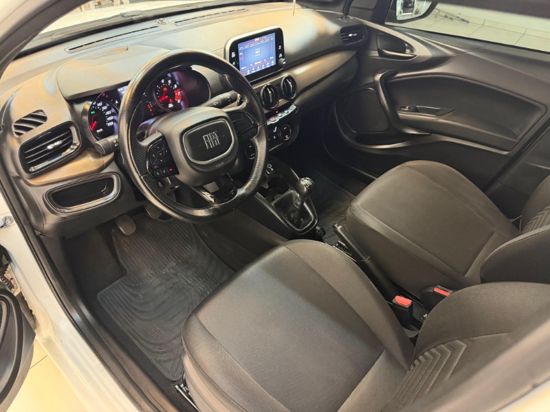 FIAT CRONOS 1.3 FIREFLY DRIVE S-DESIGN 2024/2024 LUCAS AUTOMÓVEIS BOM RETIRO DO SUL / Carros no Vale