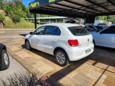 VOLKSWAGEN GOL 1.6 MI 8V 2012/2013 TS VEÍCULOS ANTA GORDA / Carros no Vale
