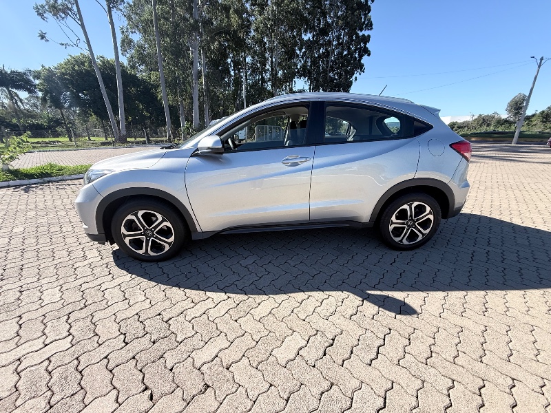 HONDA HR-V 1.8 EX 2016/2016 ELY AUTOMÓVEIS LAJEADO / Carros no Vale