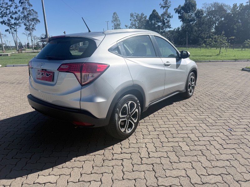 HONDA HR-V 1.8 EX 2016/2016 ELY AUTOMÓVEIS LAJEADO / Carros no Vale