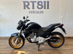 HONDA MOTOS CB 300R /2015 RT 811 VEÍCULOS ARROIO DO MEIO / Carros no Vale