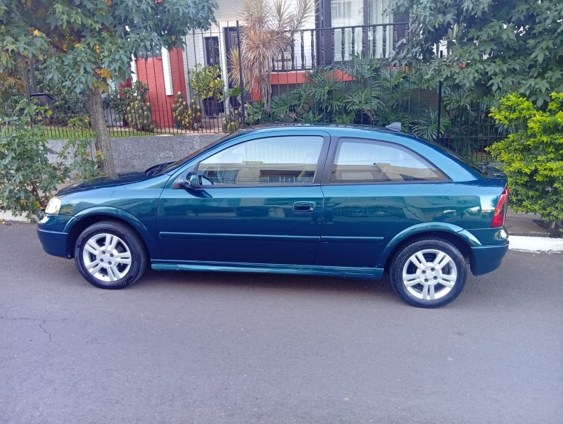 CHEVROLET ASTRA GLS 2.0 1999/2000 ALTERNATIVA VEÍCULOS LAJEADO / Carros no Vale