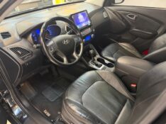 HYUNDAI IX 35 GLS 2016/2016 LUCAS AUTOMÓVEIS BOM RETIRO DO SUL / Carros no Vale