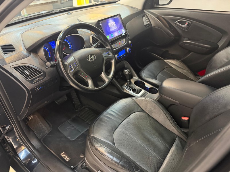 HYUNDAI IX 35 GLS 2016/2016 LUCAS AUTOMÓVEIS BOM RETIRO DO SUL / Carros no Vale