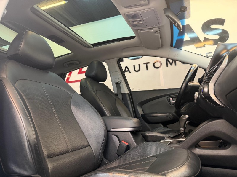 HYUNDAI IX 35 GLS 2016/2016 LUCAS AUTOMÓVEIS BOM RETIRO DO SUL / Carros no Vale