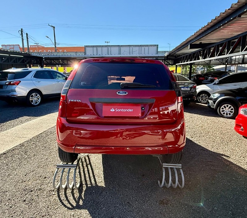 FORD FIESTA 1.0 /2012 AR MULTIMARCAS VENÂNCIO AIRES / Carros no Vale