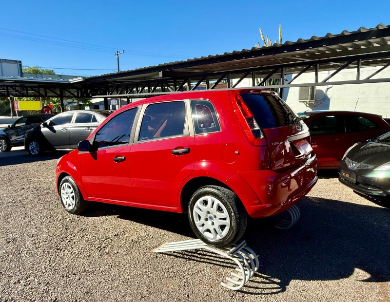 FORD FIESTA 1.0 /2012 AR MULTIMARCAS VENÂNCIO AIRES / Carros no Vale