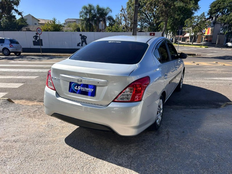 NISSAN VERSA 1.0 12V FLEXSTART 4P MEC. 2019/2019 LS MULTIMARCAS VENÂNCIO AIRES / Carros no Vale