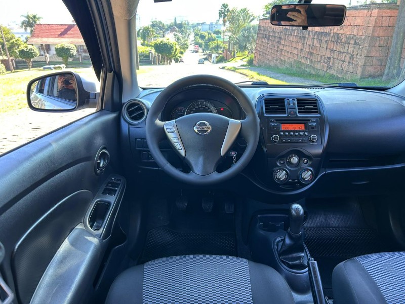 NISSAN VERSA 1.0 12V FLEXSTART 4P MEC. 2019/2019 LS MULTIMARCAS VENÂNCIO AIRES / Carros no Vale