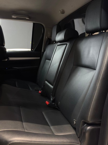 TOYOTA HILUX 2.8 SRV 4X4 CD 16V 2020/2020 JM AUTOMÓVEIS VENÂNCIO AIRES / Carros no Vale