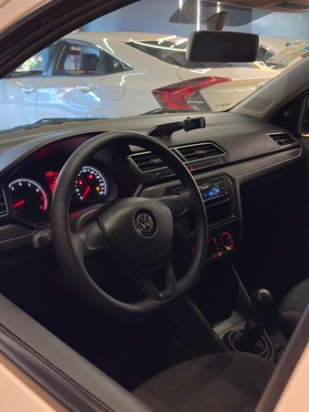VOLKSWAGEN GOL 1.6 MSI 8V 2017/2017 JM AUTOMÓVEIS VENÂNCIO AIRES / Carros no Vale