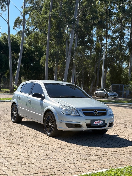CHEVROLET VECTRA 2.0 GT 8V /2009 NEURI VEÍCULOS LAJEADO / Carros no Vale