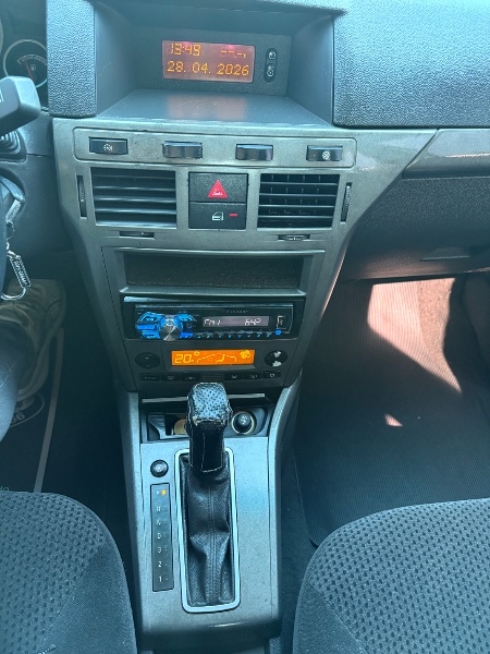 CHEVROLET VECTRA 2.0 GT 8V /2009 NEURI VEÍCULOS LAJEADO / Carros no Vale