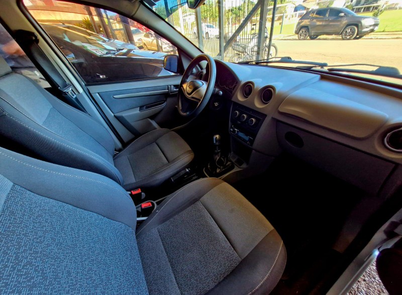 CHEVROLET PRISMA SED. LT 1.4 8V FLEXPOWER 4P 2012/2012 CRUZEIRO MULTIMARCAS CRUZEIRO DO SUL / Carros no Vale
