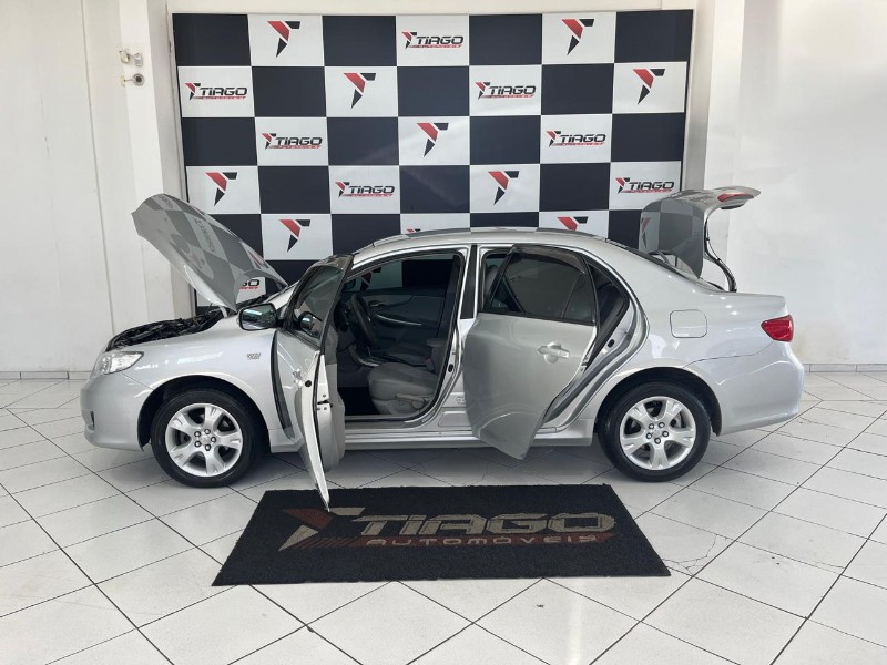 TOYOTA COROLLA 1.8 XEI 16V 2009/2009 TIAGO AUTOMÓVEIS VENÂNCIO AIRES / Carros no Vale