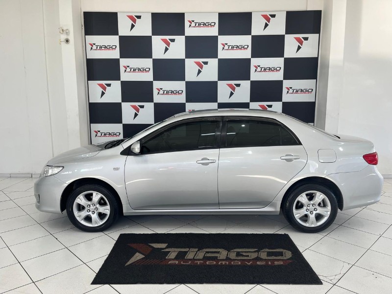 TOYOTA COROLLA 1.8 XEI 16V 2009/2009 TIAGO AUTOMÓVEIS VENÂNCIO AIRES / Carros no Vale