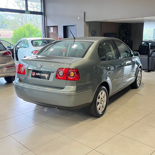 VOLKSWAGEN POLO SEDAN 1.6 8V 2011/2011 JOÃO CARROS MULTIMARCAS GUAPORÉ / Carros no Vale