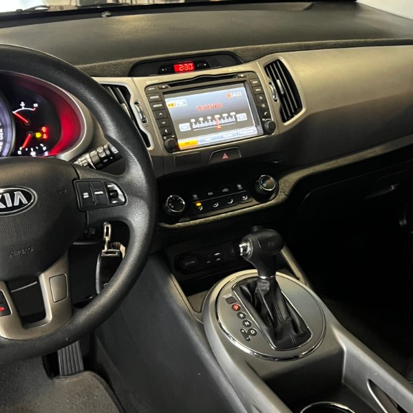KIA SPORTAGE LX2 2.0 2015/2015 JOÃO CARROS MULTIMARCAS GUAPORÉ / Carros no Vale