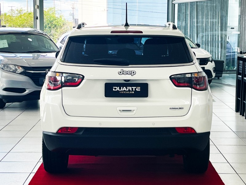 JEEP COMPASS LONGITUDE 2.0 FLEX 2021 2020/2021 DUARTE VEÍCULOS PORTO ALEGRE / Carros no Vale