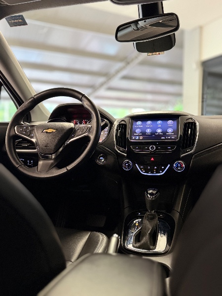 CHEVROLET CRUZE 1.4 LTZ TURBO 2022/2023 MALAGGI VEÍCULOS ENCANTADO / Carros no Vale