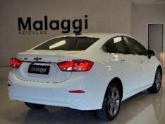 CHEVROLET CRUZE 1.4 LTZ TURBO 2022/2023 MALAGGI VEÍCULOS ENCANTADO / Carros no Vale