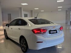 CHEVROLET CRUZE 1.4 LTZ TURBO 2022/2023 MALAGGI VEÍCULOS ENCANTADO / Carros no Vale