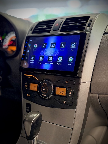 TOYOTA COROLLA 2.0 XEI 16V FLEX 4P AUTOMÁTICO 2011/2012 MALAGGI VEÍCULOS ENCANTADO / Carros no Vale