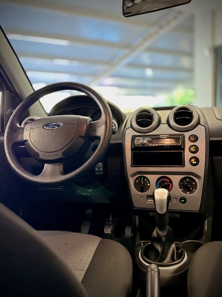 FORD FIESTA 1.6 CLASS SEDAN 8V 2010/2011 MALAGGI VEÍCULOS ENCANTADO / Carros no Vale
