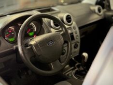 FORD FIESTA 1.6 CLASS SEDAN 8V 2010/2011 MALAGGI VEÍCULOS ENCANTADO / Carros no Vale