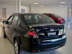 FORD FIESTA 1.6 CLASS SEDAN 8V 2010/2011 MALAGGI VEÍCULOS ENCANTADO / Carros no Vale