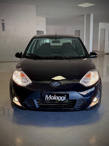 FORD FIESTA 1.6 CLASS SEDAN 8V 2010/2011 MALAGGI VEÍCULOS ENCANTADO / Carros no Vale