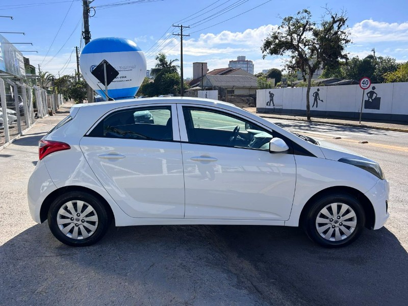 HYUNDAI HB20 COMF./C.PLUS/C.STYLE 1.0 FLEX 12V 2014/2014 LS MULTIMARCAS VENÂNCIO AIRES / Carros no Vale