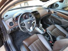 CHEVROLET CRUZE SPORT6 LTZ 1.8 2015/2016 TS VEÍCULOS ANTA GORDA / Carros no Vale
