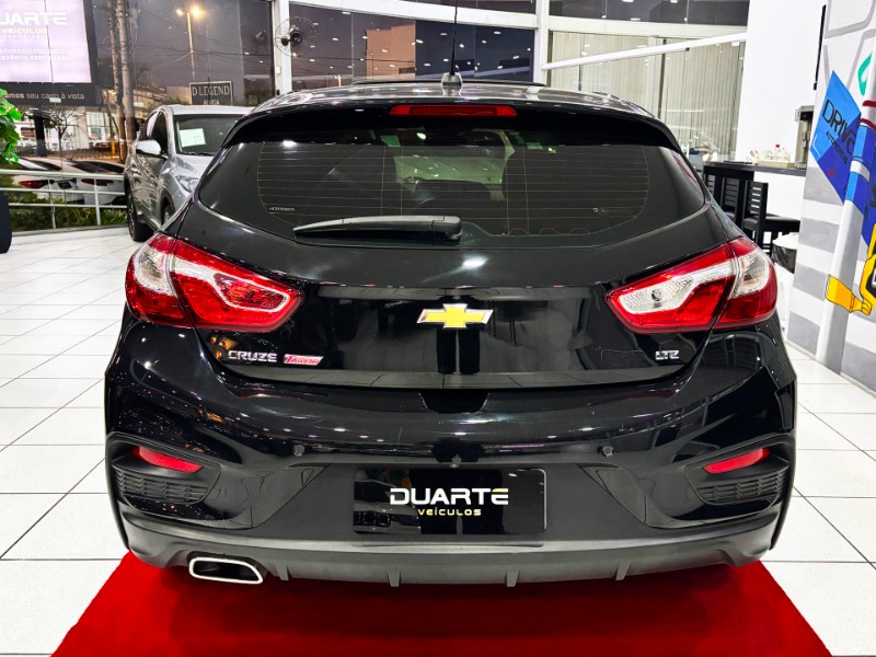 CHEVROLET CRUZE SPORT LTZ 1.4 16V TB FLEX 5P AUT. 2018/2019 DUARTE VEÍCULOS PORTO ALEGRE / Carros no Vale